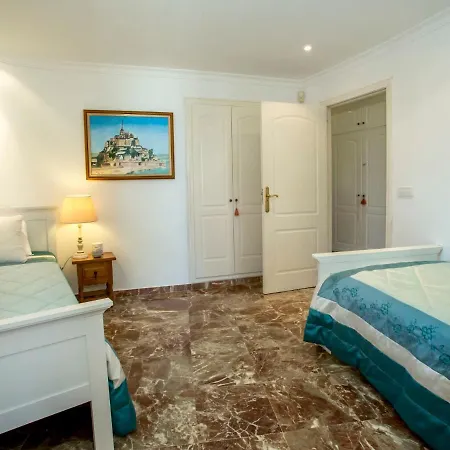 El Paraiso Al Mar Ambolo By Interhome Villa *