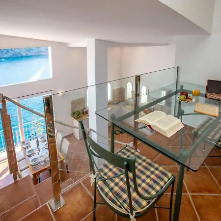 El Paraiso Al Mar Ambolo By Interhome